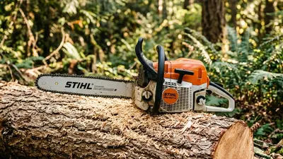 Greenworks 40V Brushless Chainsaw Review: 16-Inch Oregon Bar, 20m/s Chain Speed (Tool Only)